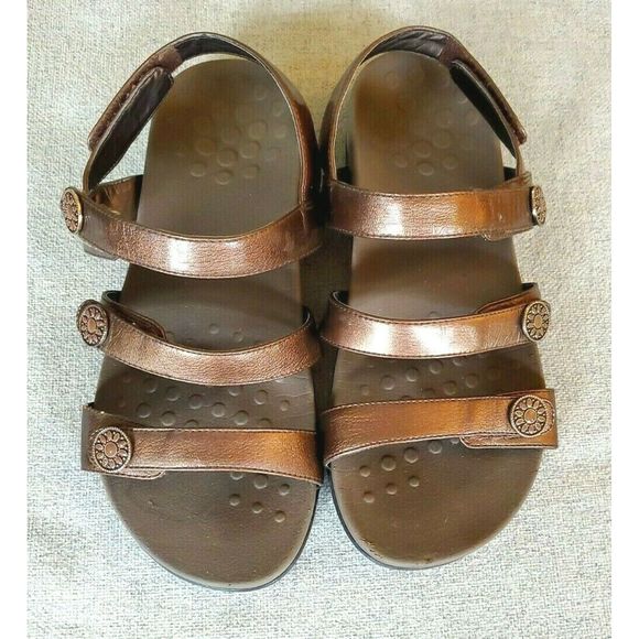 vionic cathy sandal